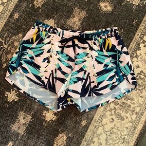 Old navy active shorts